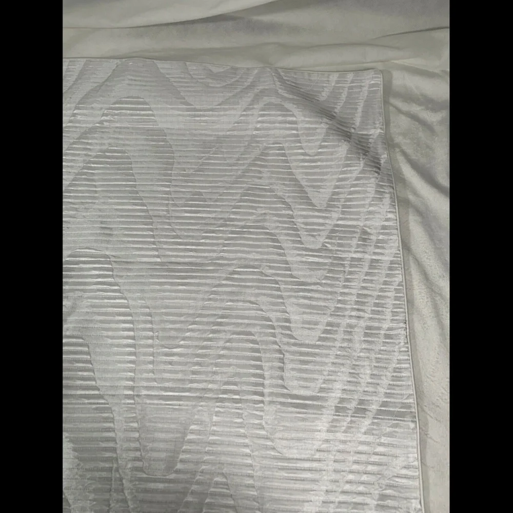 NIB Hotel Collection Moire Quilted (1) Euro European Sham Pillow Case‎